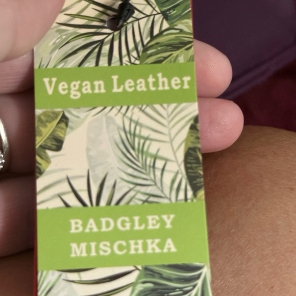 Badgley Mischka Purple Quilted Crossbody Bag with Gold Accents - Picture 4 of 4